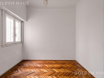 Venta departamento 3 amb. con dependencia en Almagro