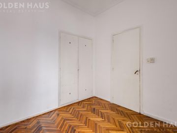 Venta departamento 3 amb. con dependencia en Almagro