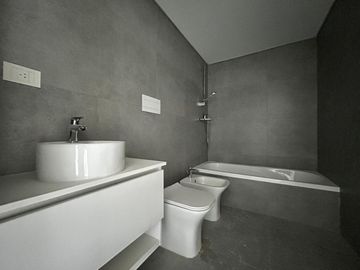 Venta Departamento de 4 Ambientes con Dependencia a Estrenar en Nuñez