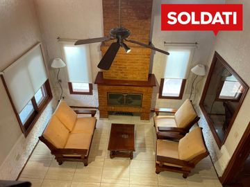 Casa Apta a Crédito en Venta en Barrio Cerrado Los Sauces