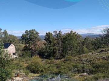 Casa en venta - 2 Dormitorios 1 Baño - Villa Santa Cruz del Lago