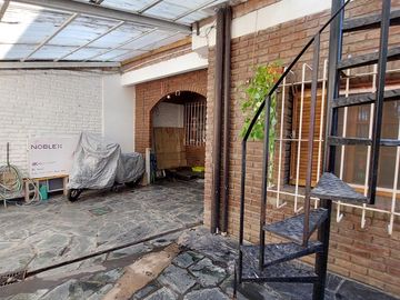 Casa en Temperley Este venta