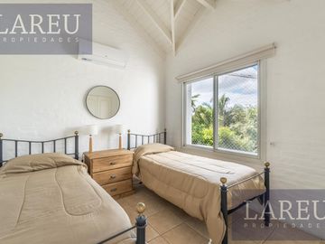 Casa en Venta - Club De Campo Pueyrredon, Pilar