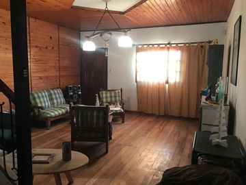 CASA EN BANFIELD O. ACEPTA PERMUTA!APTO CREDITO!