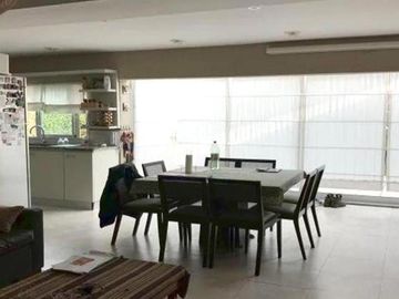 Casa en venta - 8 Dormitorios 5 Baños - Cochera - 1.160Mts2 - Villa Ballester