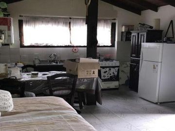 Casa en venta - 8 Dormitorios 5 Baños - Cochera - 1.160Mts2 - Villa Ballester