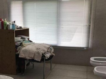 Casa en venta - 8 Dormitorios 5 Baños - Cochera - 1.160Mts2 - Villa Ballester