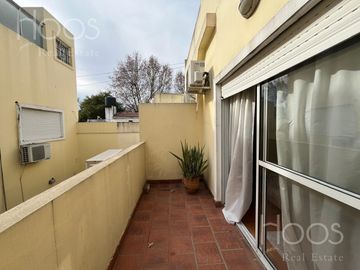 PH 2 AMBIENTES EN VENTA CON PATIO Y TERRAZA EN VERSALLES