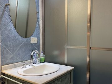 Triplex en venta en Olivos-4ambientes-Patio-Quincho-Apto crédito.