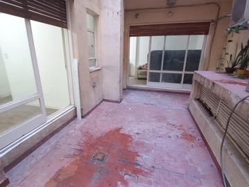 Centro Plaza San Martin, 2 ambientes con patio, excelente ubicacion, apto credito, vivienda, profes