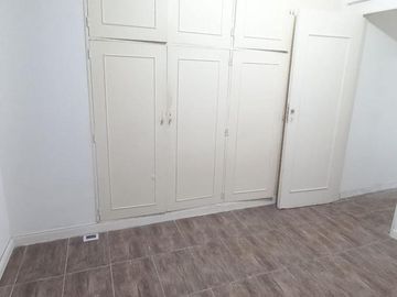 Centro Plaza San Martin, 2 ambientes con patio, excelente ubicacion, apto credito, vivienda, profes