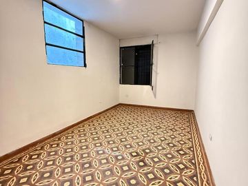 Oportunidad de Inversión! 3 departamentos en VENTA, Av. Soldati al 800, frente al Parque 9 de Julio