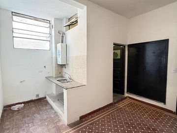 Oportunidad de Inversión! 3 departamentos en VENTA, Av. Soldati al 800, frente al Parque 9 de Julio