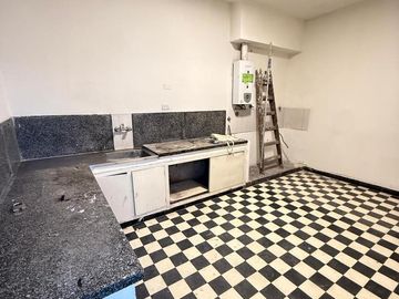 Oportunidad de Inversión! 3 departamentos en VENTA, Av. Soldati al 800, frente al Parque 9 de Julio