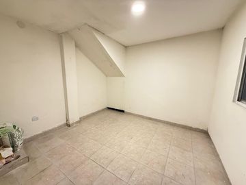 Oportunidad de Inversión! 3 departamentos en VENTA, Av. Soldati al 800, frente al Parque 9 de Julio