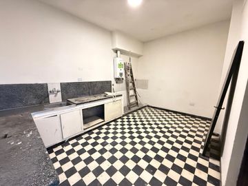 Oportunidad de Inversión! 3 departamentos en VENTA, Av. Soldati al 800, frente al Parque 9 de Julio