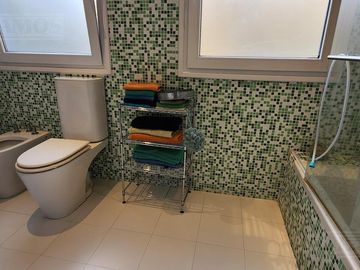 4 DORMITORIOS. AL RIO. NOR-OESTE. APTA CREDITO.