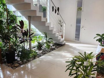 4 DORMITORIOS. AL RIO. NOR-OESTE. APTA CREDITO.