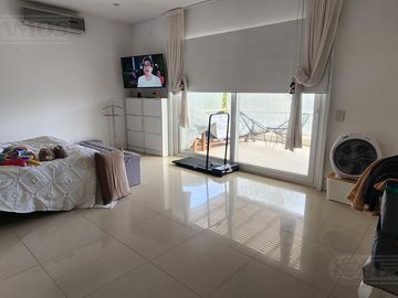 4 DORMITORIOS. AL RIO. NOR-OESTE. APTA CREDITO.