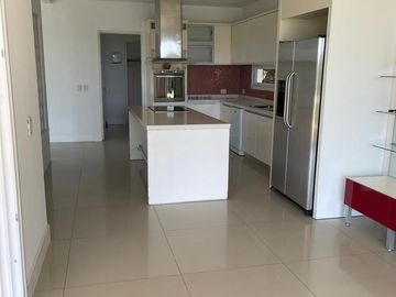 4 DORMITORIOS. AL RIO. NOR-OESTE. APTA CREDITO.