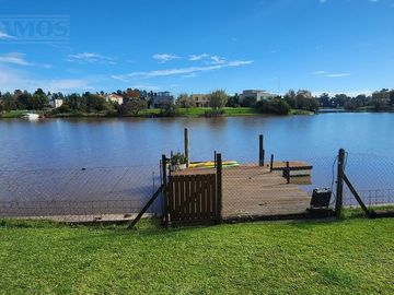 4 DORMITORIOS. AL RIO. NOR-OESTE. APTA CREDITO.