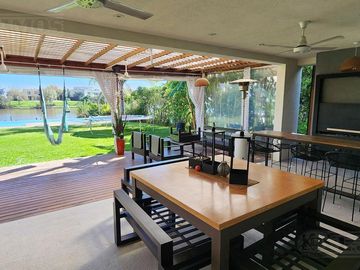 4 DORMITORIOS. AL RIO. NOR-OESTE. APTA CREDITO.