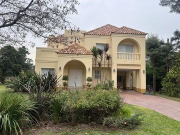 Country Saint Thomas sur Canning