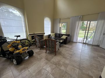 Country Saint Thomas sur Canning