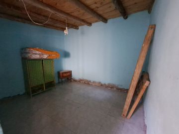 CASA PARA RECICLAR EN GODOY CRUZ
