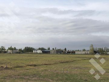 VENTA LOTE 800M2 BARRIO CERRADO 