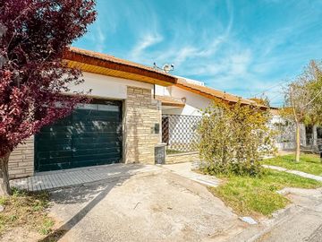 Venta Casa 3 dormitorios, Centro, Neuquen Capital