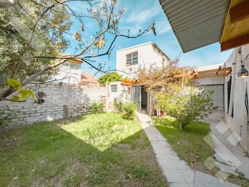 Venta Casa 3 dormitorios, Centro, Neuquen Capital