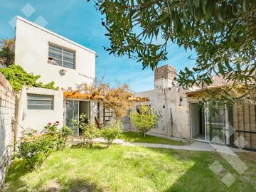 Venta Casa 3 dormitorios, Centro, Neuquen Capital