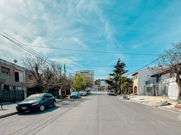 Venta Casa 3 dormitorios, Centro, Neuquen Capital