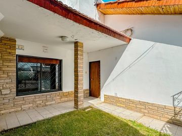 Venta Casa 3 dormitorios, Centro, Neuquen Capital