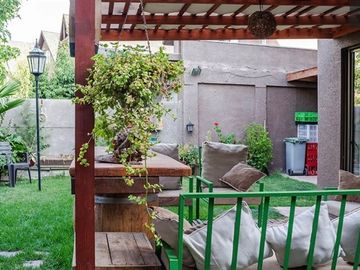 Casa en Venta en AV CAMINO SAN JOSE DE MAIPO 05879