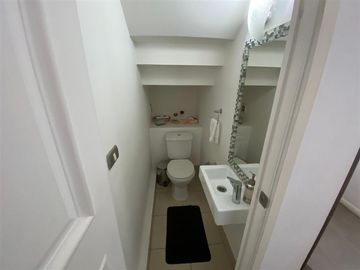 Casa en Venta en AV CAMINO SAN JOSE DE MAIPO 05879