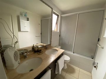 Casa en Venta en AV CAMINO SAN JOSE DE MAIPO 05879