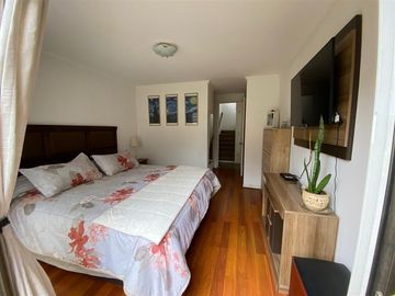 Casa en Venta en AV CAMINO SAN JOSE DE MAIPO 05879