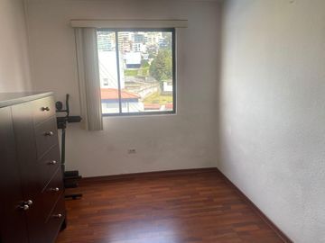 Se vende amplio Departamento en Cochapata