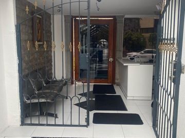 Se vende amplio Departamento en Cochapata