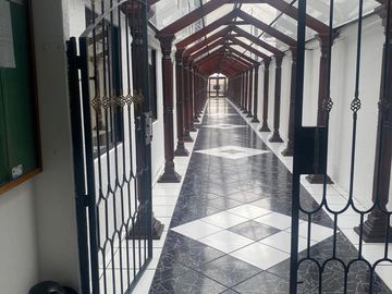 Se vende amplio Departamento en Cochapata