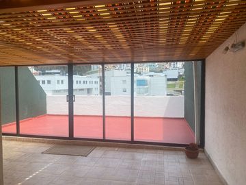 Se vende amplio Departamento en Cochapata