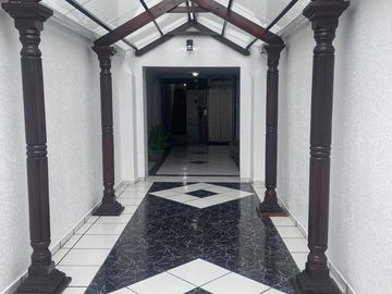 Se vende amplio Departamento en Cochapata