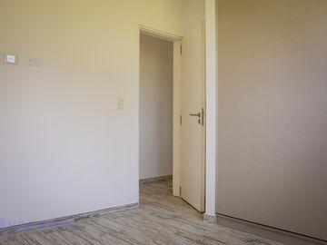Casa 4 amb a estrenar en Alvarez del Bosque con Pileta