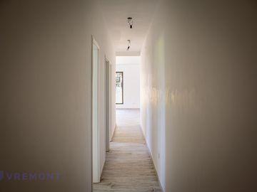 Casa 4 amb a estrenar en Alvarez del Bosque con Pileta