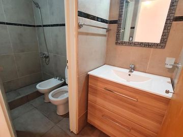 PH DE 3 AMBIENTES A ESTRENAR CON JARDIN Y TERRAZA EN VENTA. FLORIDA OESTE