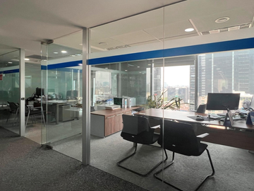 Renta Oficina 647m² -Acondicionada-  Reforma Cuauhtemoc Juárez