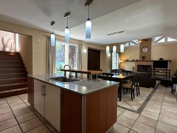 Casa en Venta - 3 Dormitorios 2 Baños - 1042mts2 - Pinamar