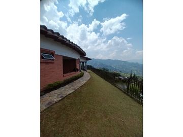 CASA ENVIGADO - EL ESCOBERO